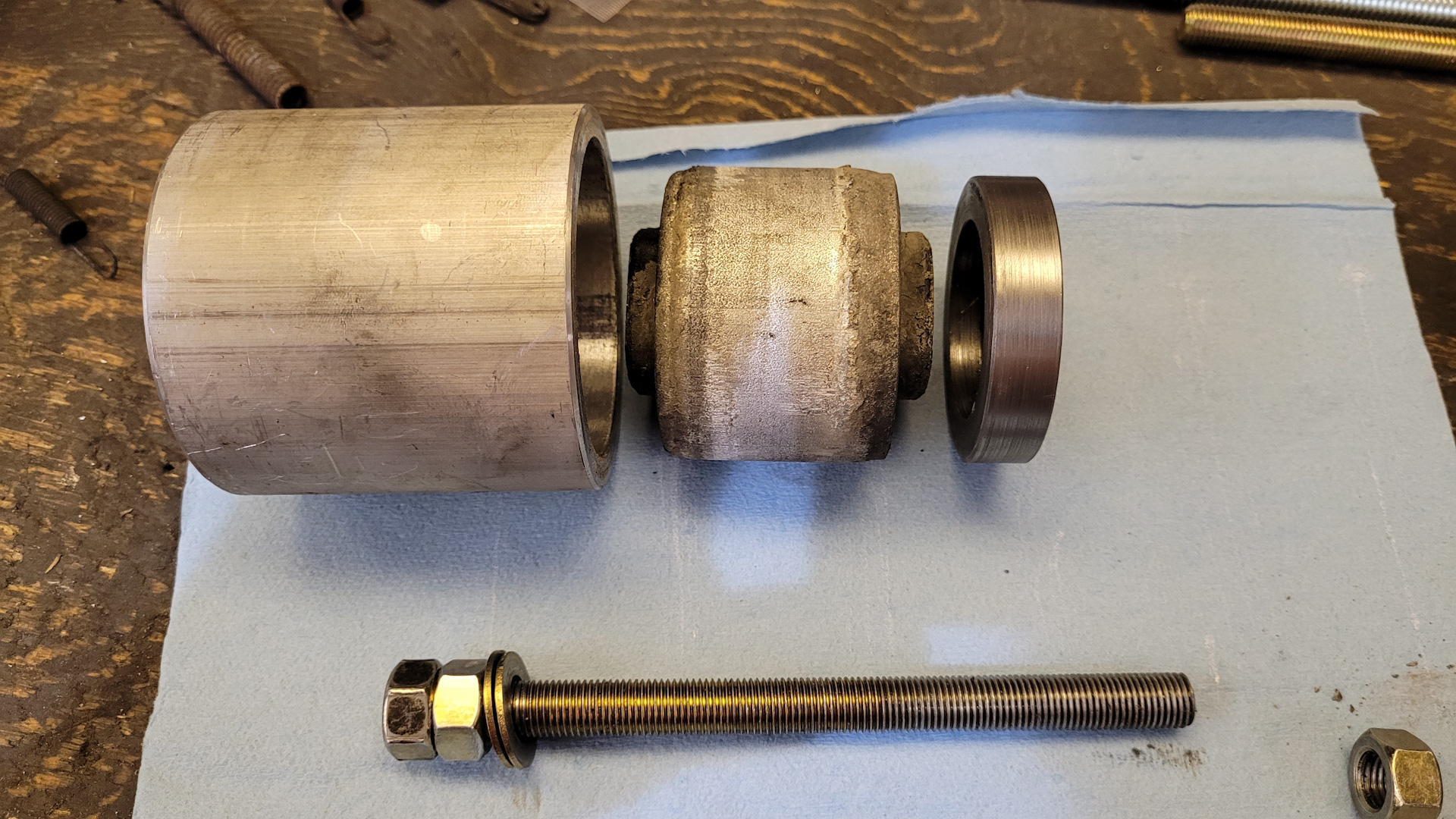 Trailing link bushing replacement press tools, dimensions and images